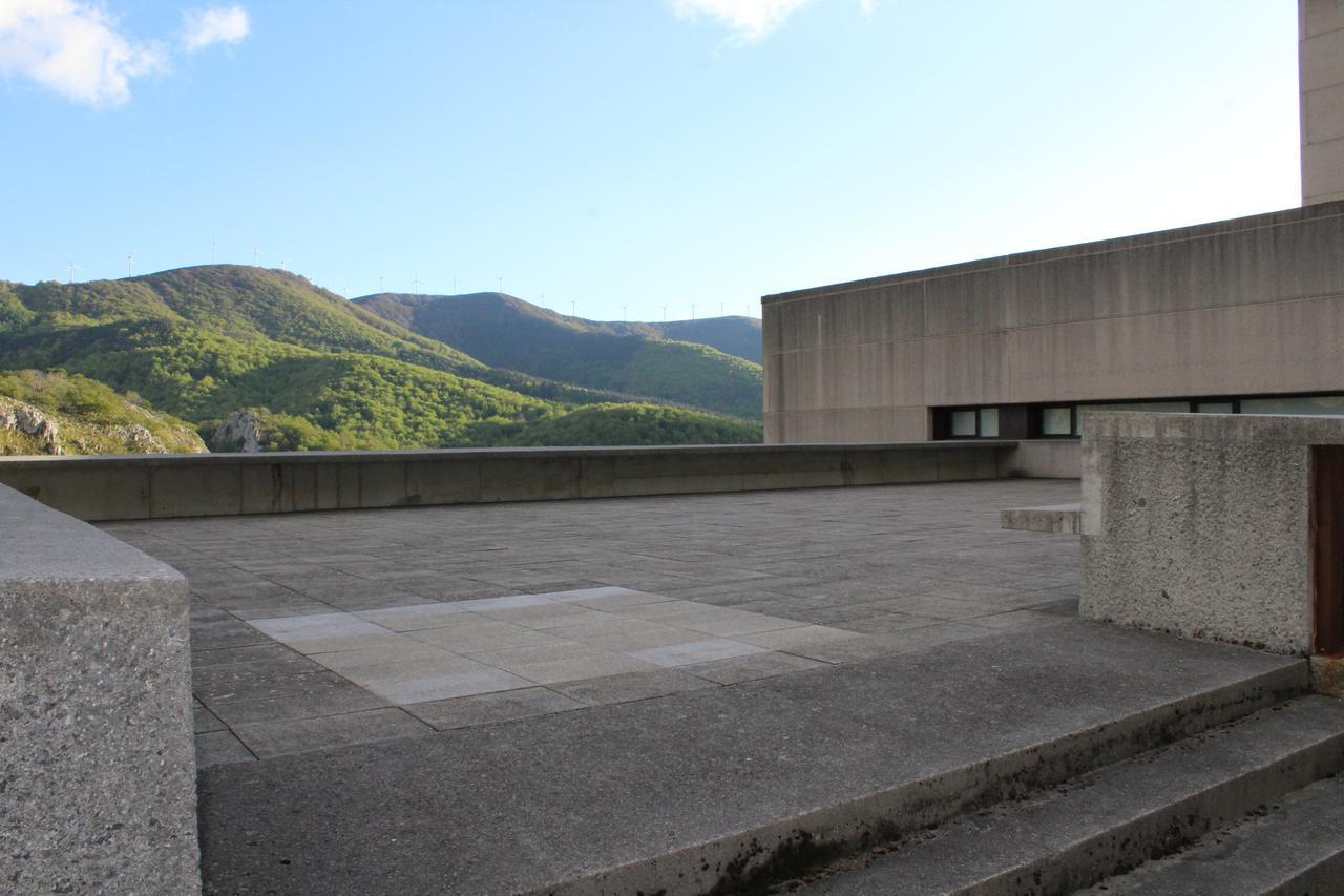 Arantzazu Aterpetxea Hostel Oñate Kültér fotó
